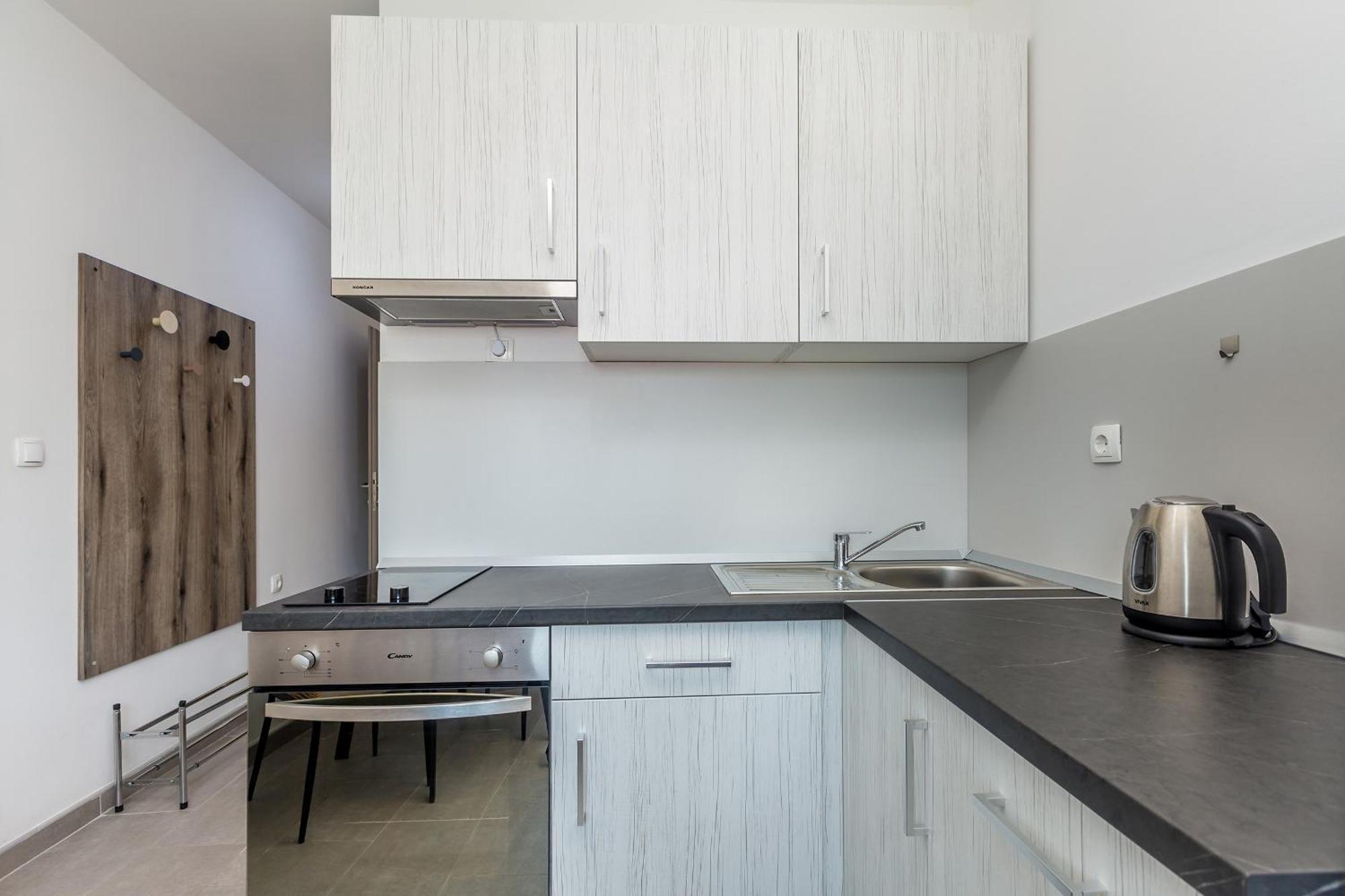 Apartmani Tena Njivice Exterior foto